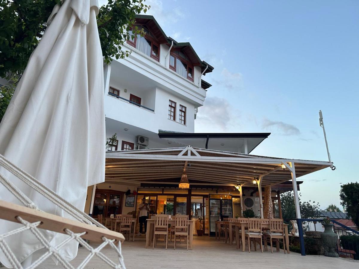 Naturella Aparthotel 2*